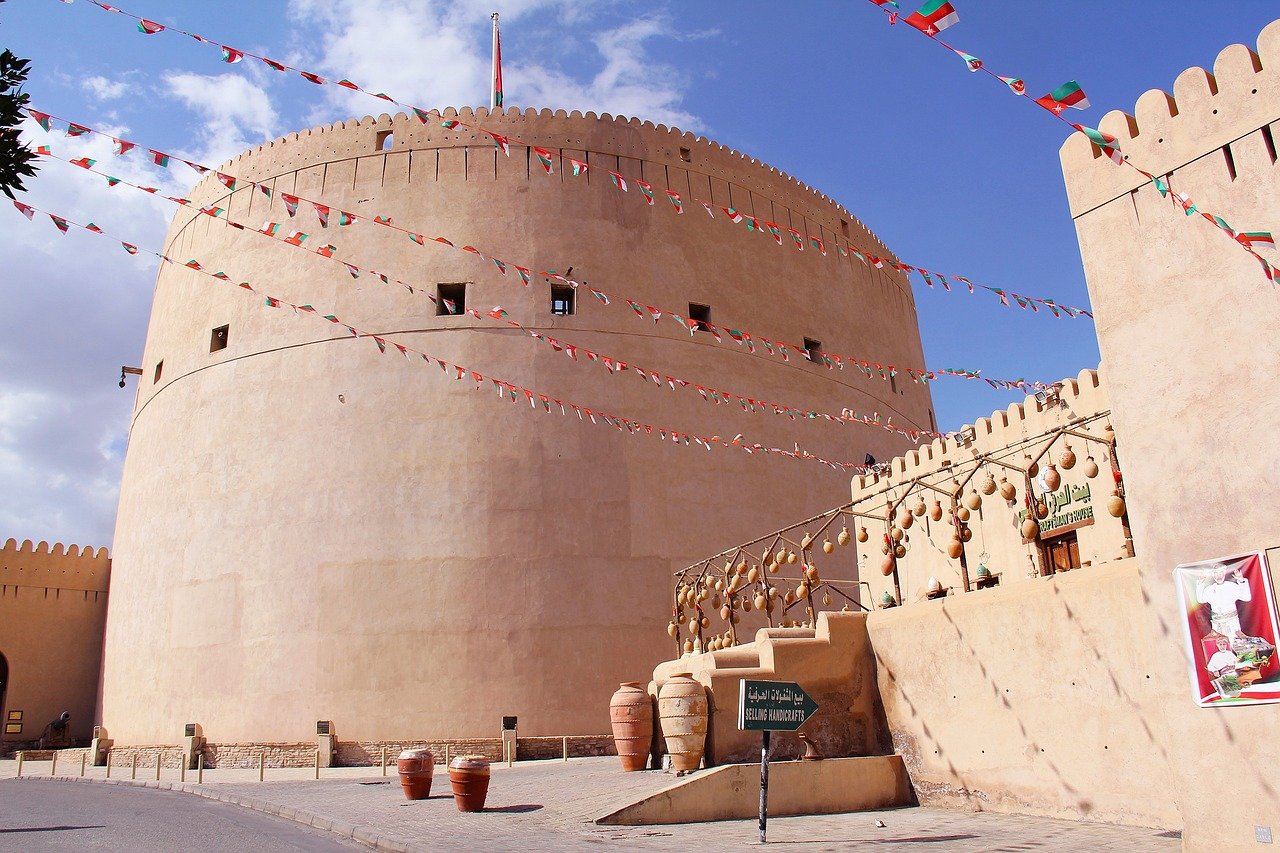 nizwa fort, fort, oman-3245729.jpg